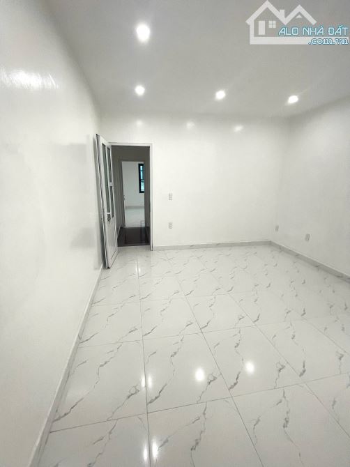 🏡Bán nhà 2 tầng tuyến 2 Cam Lộ, Hùng Vương, Hồng Bàng, ô tô đỗ cửa – 64m² - Giá 2,86 tỷ - 5