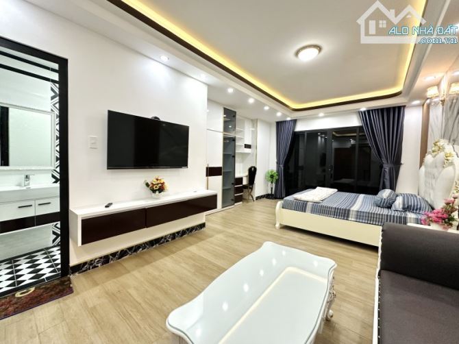 BÁN NHÀ ĐẸP QUẬN 3 - 5 TẦNG - THANG MÁY, Ô TÔ TRÁNH – 43M2 - TRẦN QUANG DIỆU - 13.5 TỶ - 5