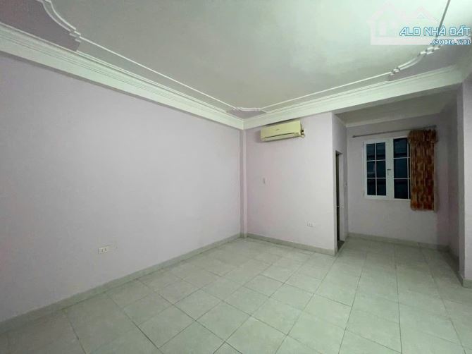 Bán nhà 4 tầng dân xây độc lập lô 22 Lê Hồng Phong, dt 60m2, mt 4m - 5