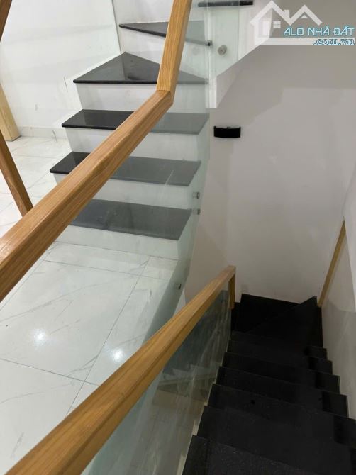 NHÀ 3 TẦNG – KIỆT Ô TÔ 5,5M  ĐIỆN BIÊN PHỦ – giá 4 tỷxx - 4