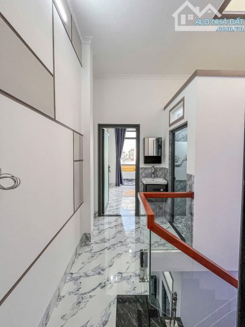 NHÀ TRỆT 2 LẦU MỚI CÁCH ĐẠI HỌC Y DƯỢC 150M - ĐS 26 KDC THỚI NHỰT 1, AN KHÁNH, NINH KIỀU - 5