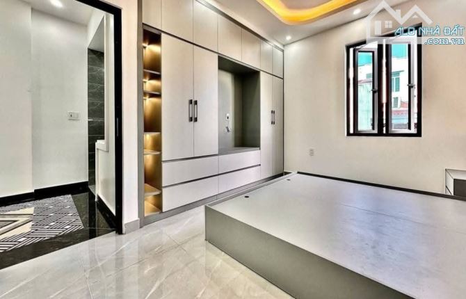 Bán nhà Chùa Hàng, Trần Nguyên Hãn,  Lê Chân, Hải Phòng. 3 tầng, 70m2, 3,636 tỷ. Ngang 8m, - 5