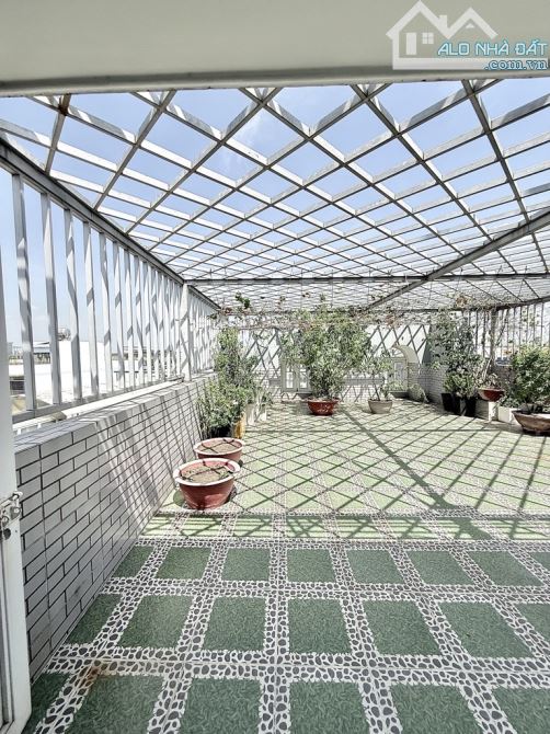 MẶT TIỀN NGUYỄN VĂN CÔNG P3 GÒ VẤP  TOÀ BUILDING SÂN BAY 5 TẦNG + HẦM 127 M2 NỞ HẬU - HẨM - 5