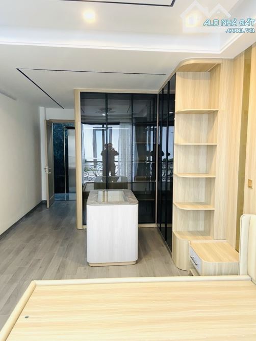 BÁN NHÀ ĐỘI CẤN, BA ĐÌNH - 42M², 6 TẦNG THANG MÁY, GẦN PHỐ, FULL NỘI THẤT CAO CẤP - 5
