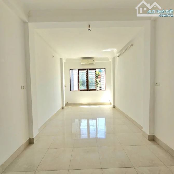 NHÀ 5 TẦNG MẶT NGÕ Ô TÔ  PHỐ CẦU GIẤY, THÔNG CÁC NGẢ , KINH DOANH TẤP NẬP GIÁ 13,2 TỶ. - 5