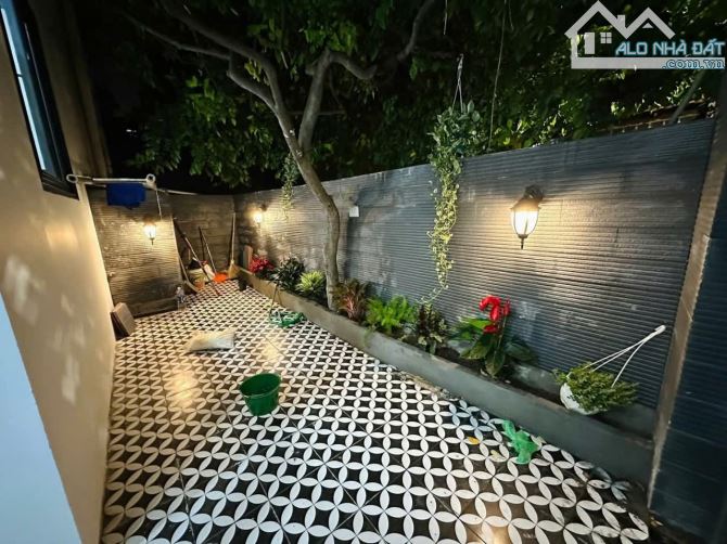 Bán nhà lô góc Ba đình, 8 tỷ 6, DT sổ 54m, 4 tầng, mặt tiền 6m, vuông vắn, cách ô tô tránh - 5