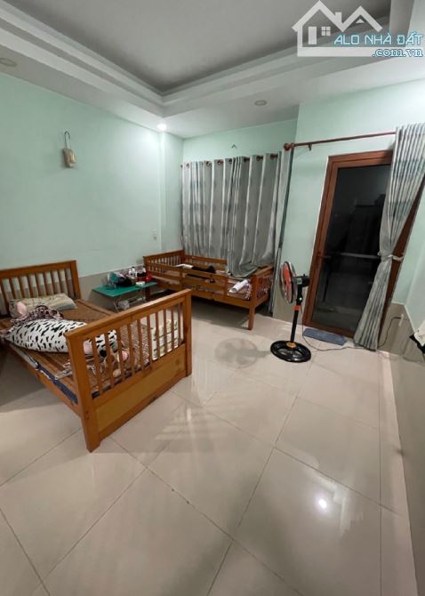 BÁN NHÀ 5 TẦNG SÁT MẶT TIỀN TRỊNH THỊ MIẾNG – GẦN CHỢ BẮP- 60M2- GIÁ CHỈ 5,3 TY TL - 6
