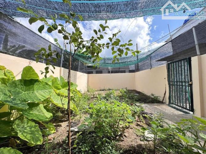 1 căn nhà nghĩ dưỡng, ven TP, SHR, 240m2, Tân Thông Hội, Giá chỉ 1 tỷ 190. - 6