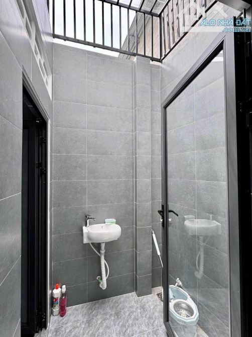 CHỦ KẸT VỐN BÁN NHANH NHÀ CẤP 4 HIỆN ĐẠI VỪA XÂY XONG CHƯA Ở - 6