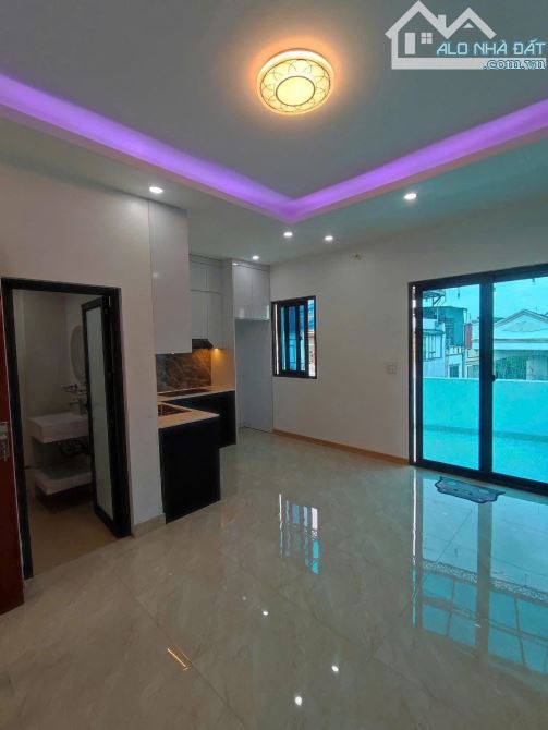 BÁN NHÀ TÂY SƠN VỈA HÈ KINH DOANH ÔTÔ VÀO NHÀ DT 50M 4T MT4.4M CHỈ 12.5 TỶ - 6