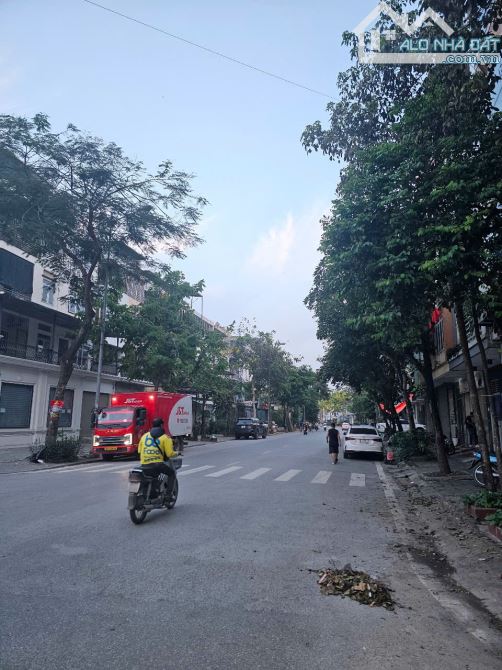 Lô góc Văn La, Văn Phú, Hà Đông – 5 tầng thang máy – Full nội thất – giá chỉ nhỉnh 7 tỷ - 6