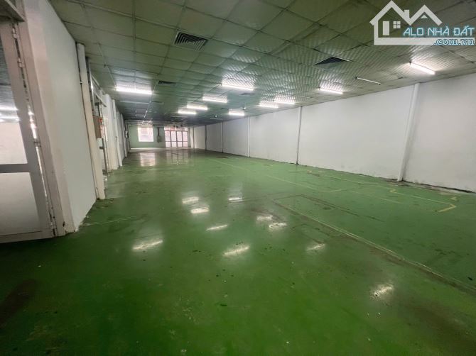 LÔ ĐẤT GÓC NGAY TÂY LÂN, BÌNH TÂN, DT: 3.745m2, HĐT: 3.5tỷ, Giá 229tỷ, gặp Kha tl giá - 6