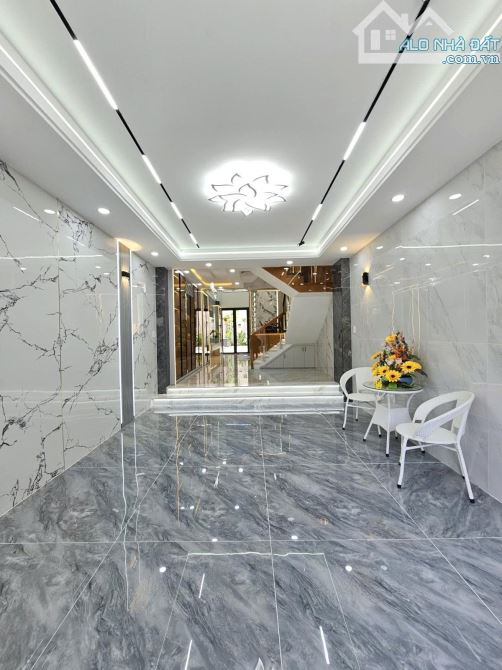 BÁN NHÀ TÂN CHÁNH HIỆP 10 Q12 -  5 TẦNG 96M2 ( 4M X 24M) - ĐƯỜNG 8M - 7.9 TỶ. - 6
