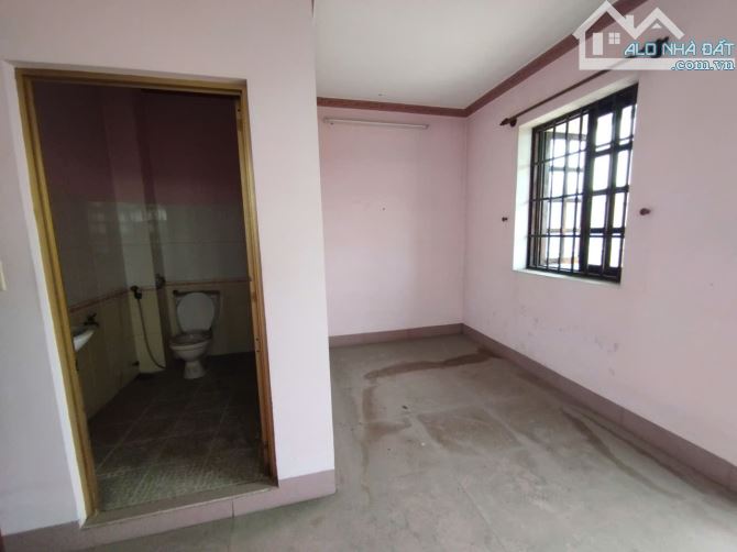 Cho thuê nguyên căn nhà mặt tiền đường Nguyễn Ái Quốc, Quốc lộ 1K - 6