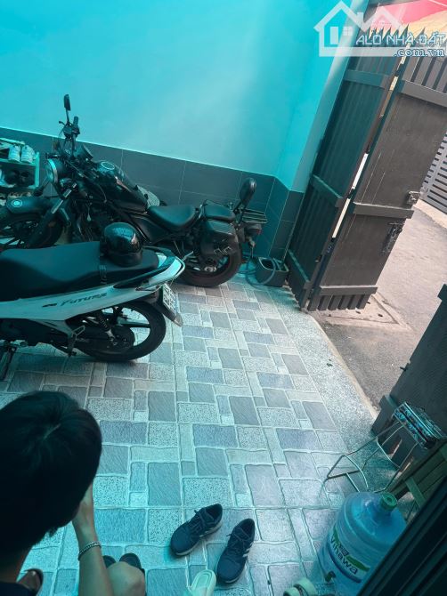 Bán nhà trệt lầu đường 102 Lã Xuân Oai , P.TNPA , Quận 9 - 6