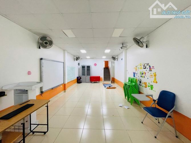 Bán nhà Phố Nguyễn xiển Thanh xuân. Diện tích 50m. 6 tầng. Giá 24 tỷ - 6
