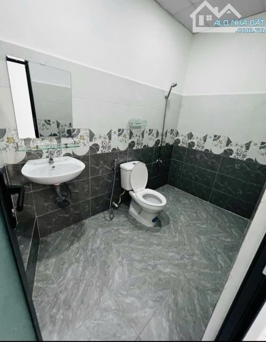 VPHUOC4 CHỦ GỞI BÁN CĂN NHÀ TÂM HUYẾT CÓ SẴN DÒNG TIỀN THUÊ HẺM CAO VĂN BÉ - NHATRANG - 6