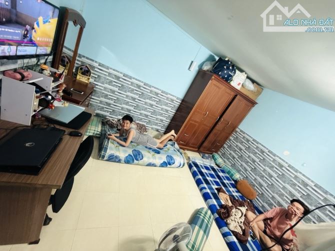 NHÀ 2 TẦNG NGANG 4.5M – CÁCH MT HTP 20M – Q7 – 3.4T - 6