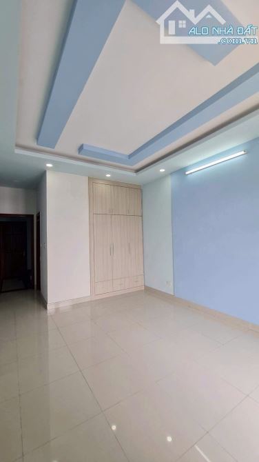 Hiếm! Nhà(4x15m)3pn4wc- HXT 8m đối diện công viên Đặng Thùy Trâm-Bình Lợi. Gía 10tỷ - 6