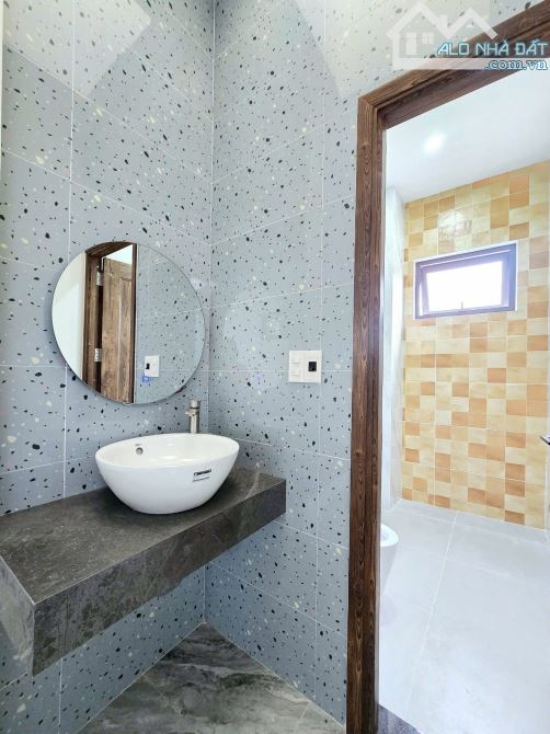 🆘🆘Bán Nhà 2 Tầng 2 Mê 2 Mặt Kiệt Trước Sau  Kiệt  610 Tôn Đản - 7
