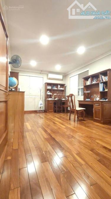 Bán biệt thự mặt tiền đường Nguyễn Thành Ý, Quận 1 khu yên tĩnh an ninh sang trọng bậc nhấ - 7