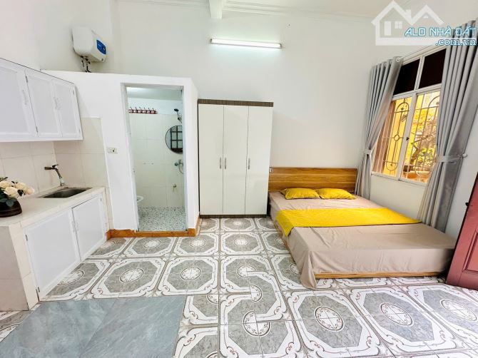 Cho Thuê CCMN 81 Trung Kính Cầu Giấy 25m2 Cửa Sổ Ban Công Thang Bộ Full Đồ Trống 16 Phòng - 7
