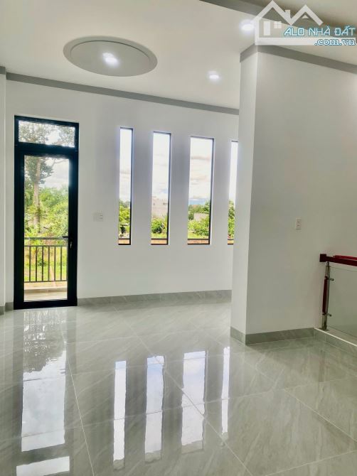 Cần bán căn nhà lẩu mới 100%  phường Chánh hiệp - 7