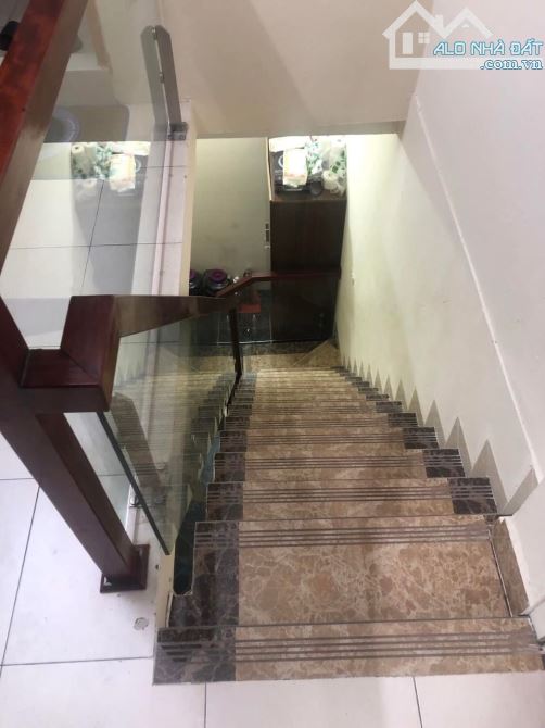 NGUYỄN VĂN TUYẾT - ĐỐNG ĐA - 85M - 25,5 TỶ - Ô TÔ CON VÀO NHÀ - 2 THOÁNG - MẶT TIỀN KHỦNG - 7