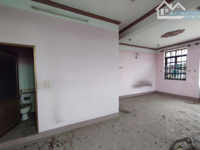 Cho thuê nguyên căn nhà mặt tiền đường Nguyễn Ái Quốc, Quốc lộ 1K - 7