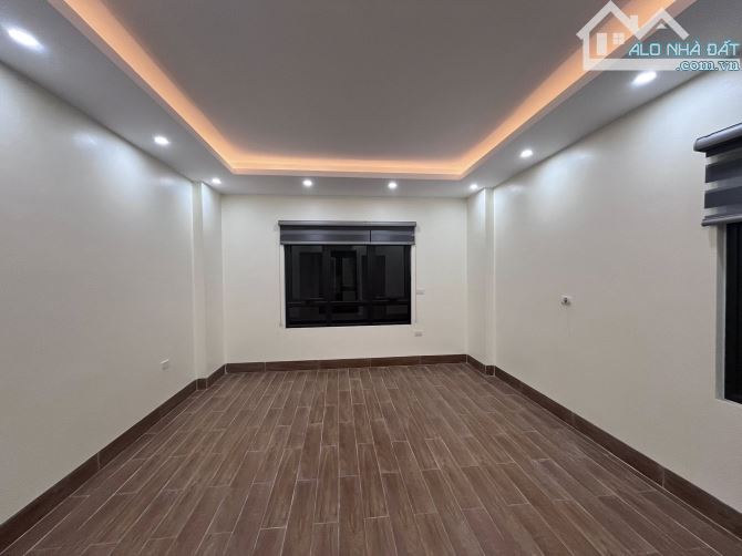 💥QUÁ MÃN NHÃN: Cầu Giấy 40m2, 6T TM, mới koong, mặt ngõ thông KD, lô góc, sát ô tô - 7