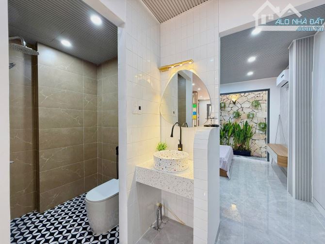 Nhà 2 tầng sát bãi oto đậu đỗ Hàn Mặc Tử - 7