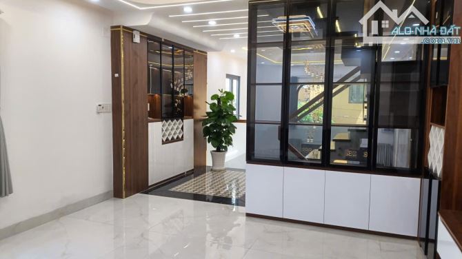 Bạn đã từng thấy căn nhà DT 70m2.Lô góc nào 2 mặt hẻm ô tô, 5 tầng giá tốt thế này chưa? - 7