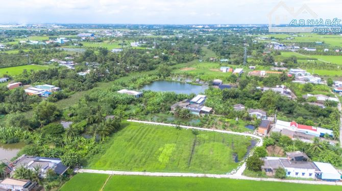 Đất Đẹp Vuông Vức Tại Tân Trụ, Long An – 1,1 Tỷ – Gần Đường Lớn, Tiện Ích Đầy Đủ! - 8