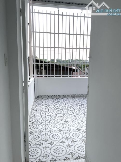 SÁT MẶT TIỀN LÊ TRỌNG TẤN- 92M2- 2 TẦNG ,4PN, CHO THUÊ 16 TRIỆU, HXH - NHỈNH 7 TỶ - 8