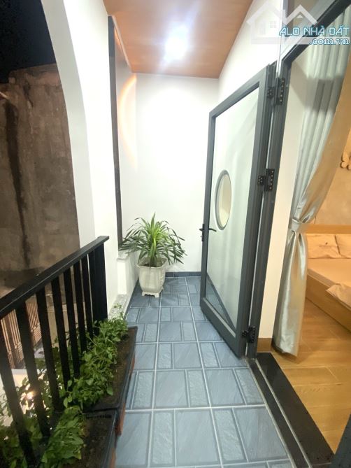SIÊU PHẨM NHÀ 3 TẦNG, THIẾT KẾ HIỆN ĐẠI, FULL NỘI THẤT SANG TRỌNG, TRUNG TÂM LIÊN CHIỂU. - 8