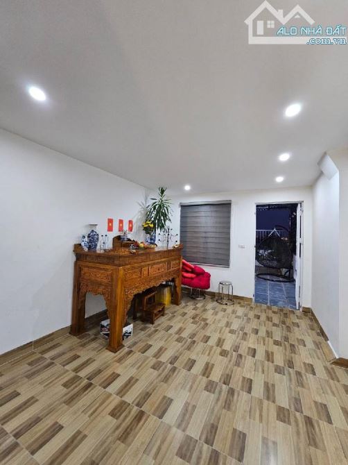 THẠCH BÀN - SIÊU PHẨM 6 TẦNG THANG MÁY – NỘI THẤT ĐẸP – OTO 4 CHỖ ĐỖ TÂN CỬA – VIEW THOÁNG - 8