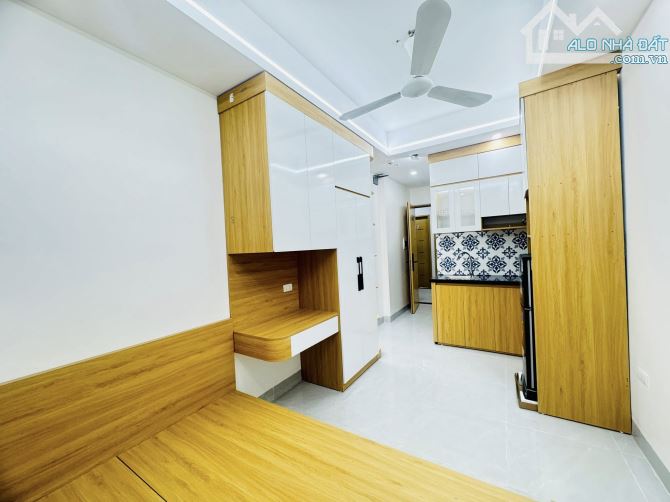 PHÚ MỸ 92M², 9 TẦNG, MT 5.6M, 33 TỶ – CCMN 30 PHÒNG FULL NỘI THẤT – DOANH THU 160TR/THÁNG - 8