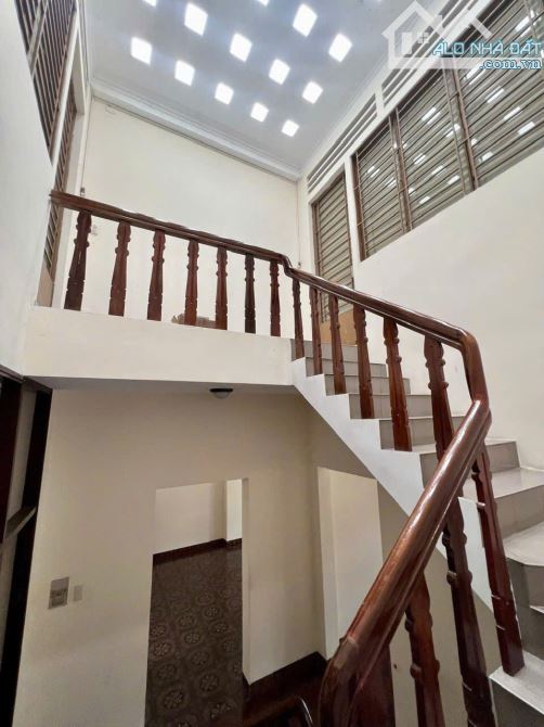 Cho thuê 2 căn liền kề mặt tiền đường Đồng Khởi - TP. Biên Hoà - tỉnh Đồng Nai - 8