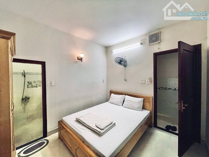 Khách Sạn 6tầng THANG MÁY đường LÊ VĂN KHƯƠNG phườngHT Q12 dt 125m2 Hẻm 7m THUNHẬP 80TR/TH - 8