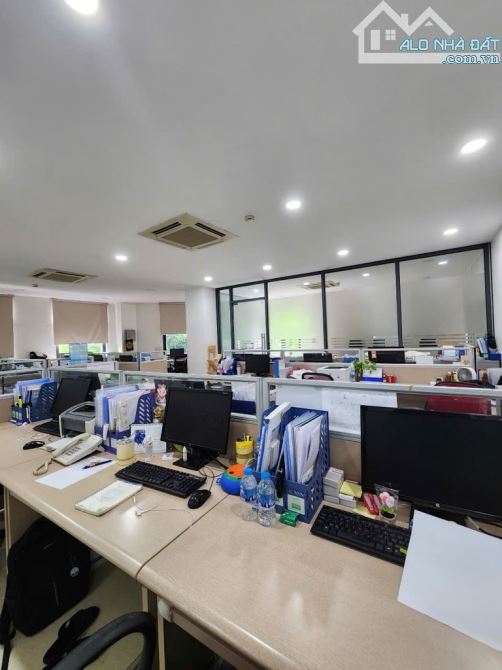 Bán nhà mặt phố Thọ Tháp, 210m2, 7 tầng, lô góc, 3 mặt tiền, kinh doanh, giá 153 tỷ. - 8
