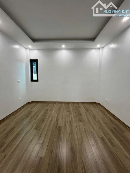 Bán nhà mặt ngõ Lê Trọng Tấn - Hà Đông, nhà đẹp 57m² thang máy, 2 thoáng - full nội thất - 8