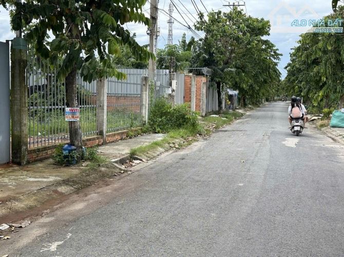 Bán Kho xưởng - Đông Thạnh 5 - Ngay Lê Văn Khương - 320m2 - 15tr/tháng - Giá 7,5 tỷ - 9