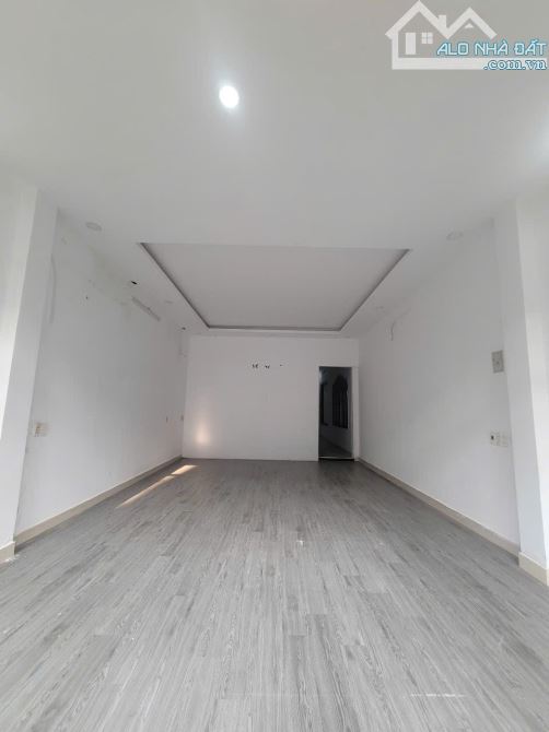 nhà MT kinh doanh 72m2 trệt lầu 8ty8 TL, MT đường Nguyễn Trung Trực, p.Tân Đông Hiệp - 9