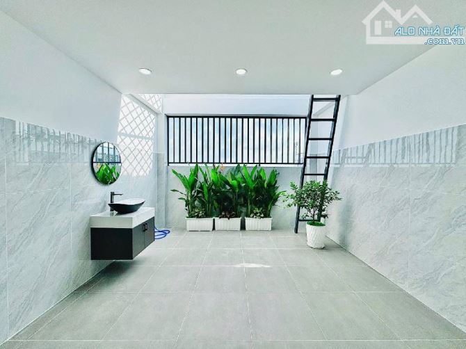 Nhà 5 tầng đường THẠNH XUÂN 25, phường THẠNH XUÂN, Q12, dt 75m2 (4mx19m) Hẻm 6m giá 7,66Tỷ - 9