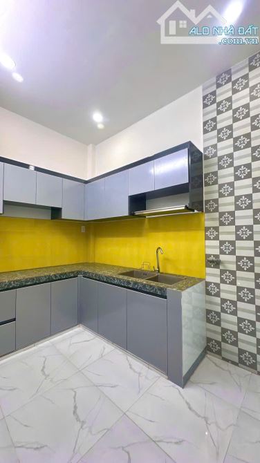 Hàng hiếm chỉ cần 1.5 tỷ ,sở hữu nhà 2 tầng khu tên lửa DT: 3.5x 8  Sổ hồng riêng - 9