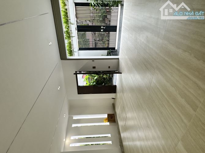 Bán Biệt thự sân vườn Long Biên 21,x tỷ 80m 5 tầng lô góc tặng nội thất - 9