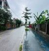Đa tốn gia Lâm bán đất vỉa hè 3 ô tô tải tránh nhau