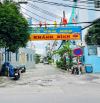 Nhà rẻ sổ hồng riêng hẻm 3 mét Âu Dương Lân quận 8