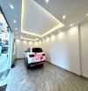 Cần bán gấp nhà phố Thạch Bàn, Long Biên 68m. 6 tầng. mặt tiền 6m, giá 13.5 tỷ.