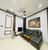 Hiếm! Nhà đẹp Nguyên Hồng 42m² mặt tiền rộng thoáng sáng – 10m ra ô tô tránh